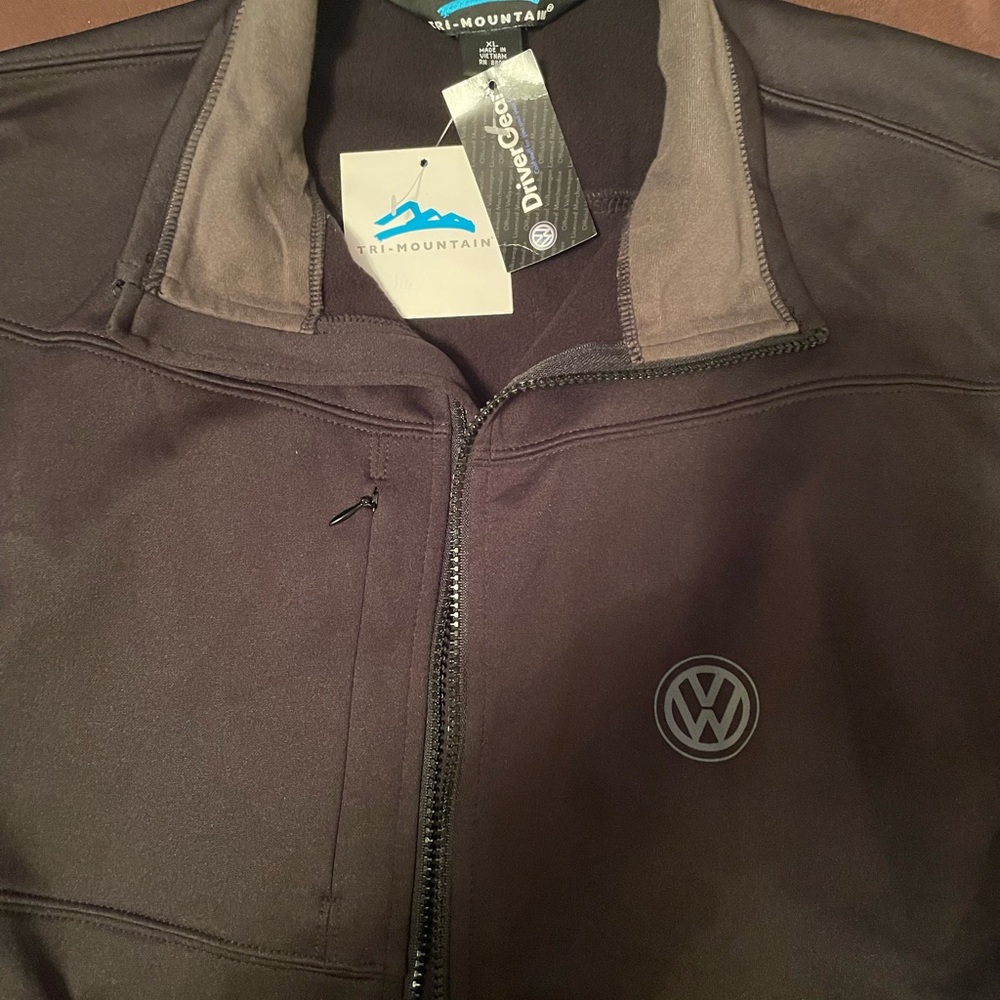 Volkswagen Tri-Mountain DriverGear Jacket